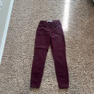 Levi’s perfectly shaping jeans jeggings